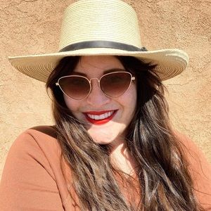 Meet your Posher, Kat